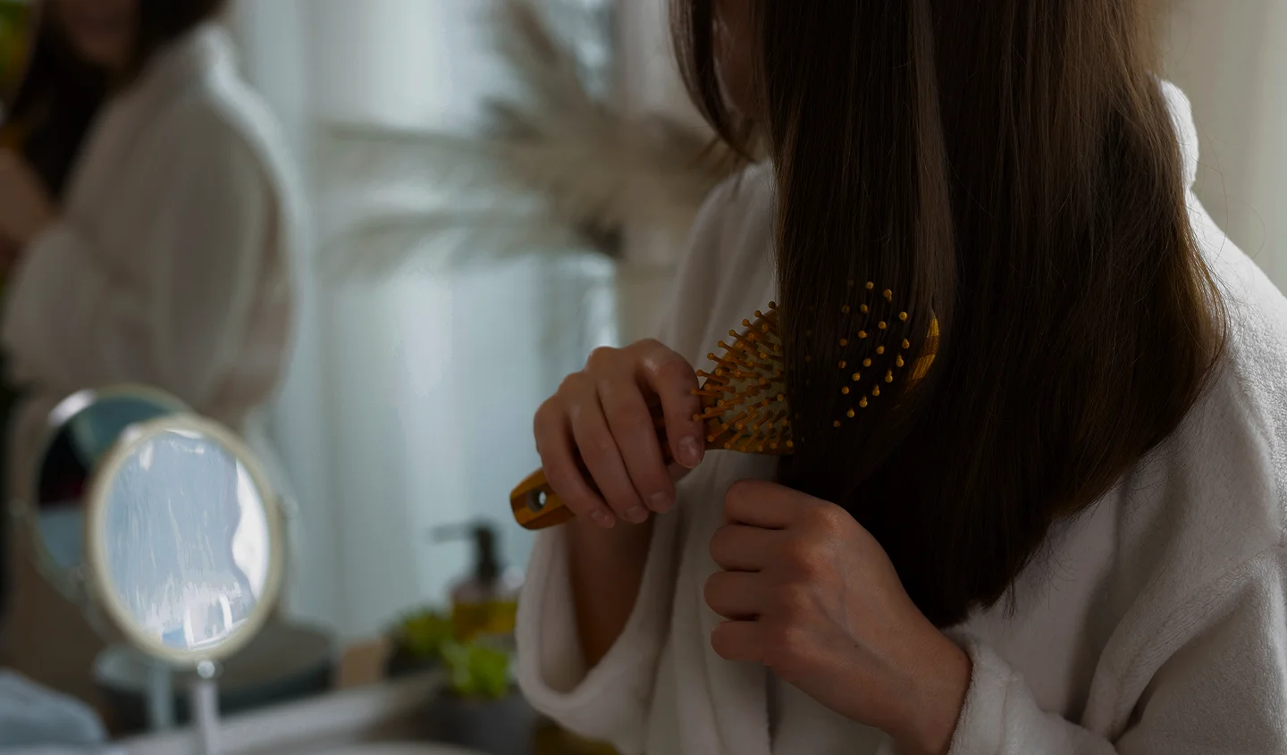 side-view-woman-hair-slugging-night-routine 1